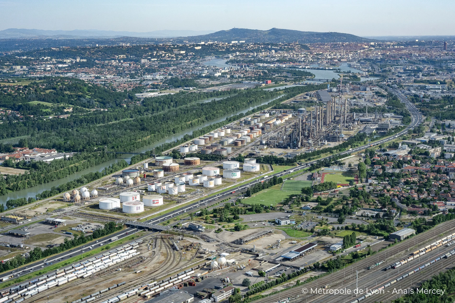 Contribuer à la transition bas carbone d’un territoire industriel en définissant une stratégie CCUS et des infrastructures à envisager adaptées aux enjeux régionaux